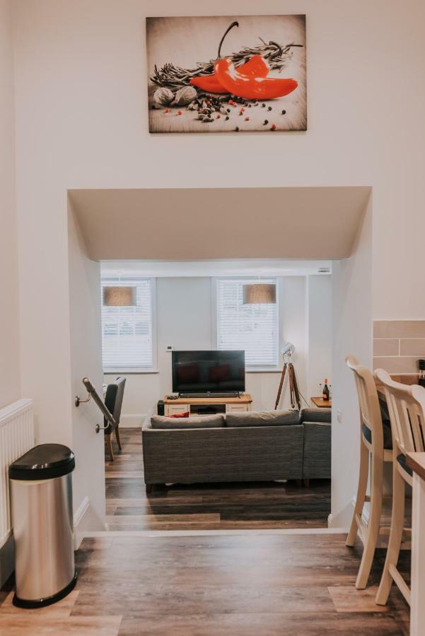 Cavendish House With Secure, Allocated Parking, 2 Mins Walk From Windsor Castle Bagian luar foto