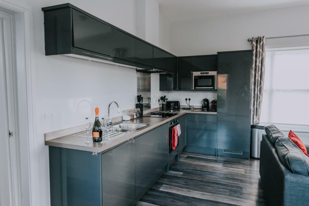 Cavendish House With Secure, Allocated Parking, 2 Mins Walk From Windsor Castle Bagian luar foto